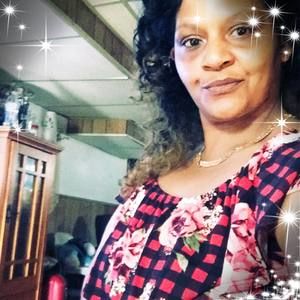 Meet your Posher, Marie